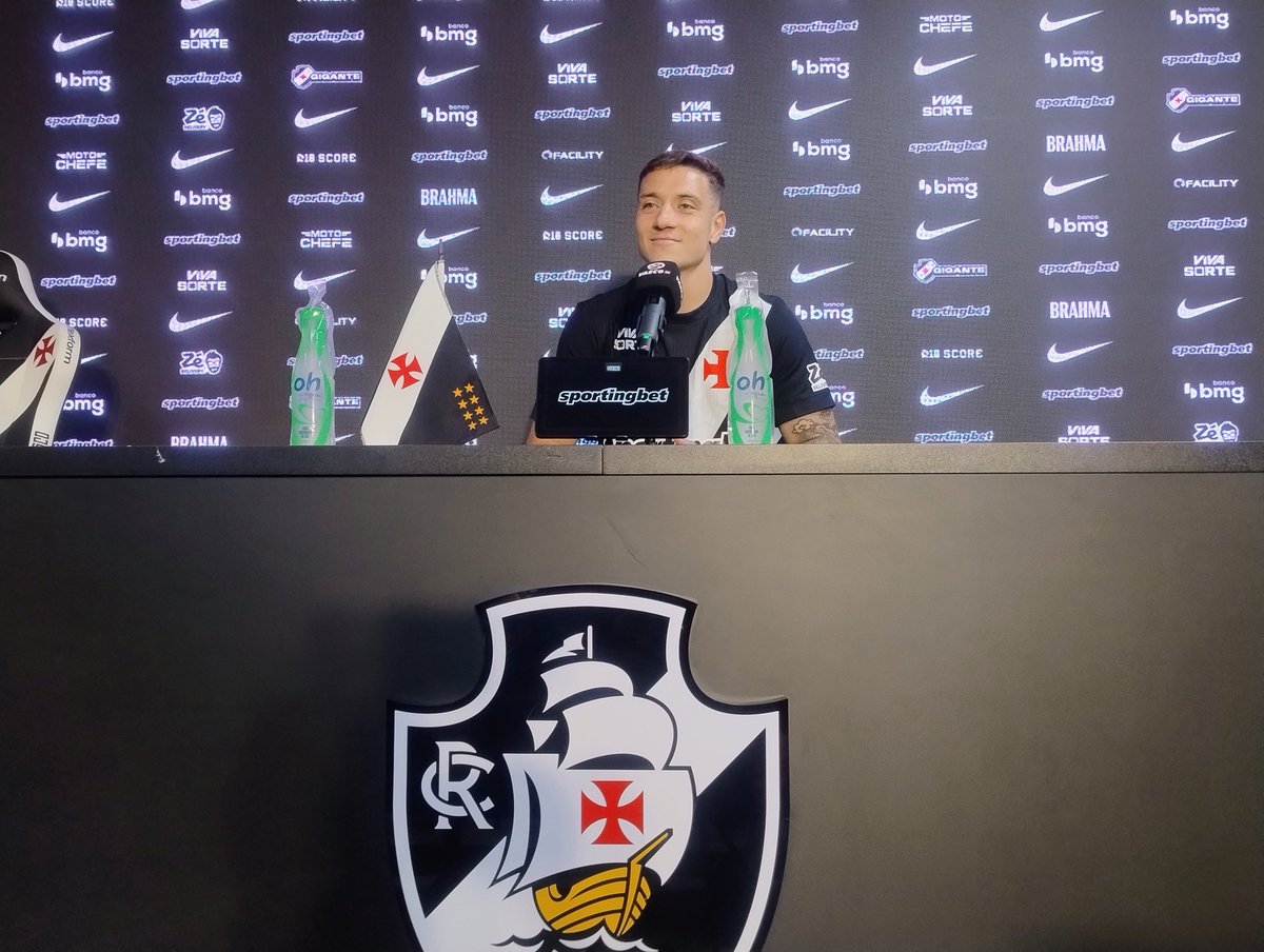 Admar-Lopes-elogia-boa-forma-fisica-de-Bruno-Duarte-novo Admar Lopes elogia boa forma física de Bruno Duarte, novo reforço do Vasco
