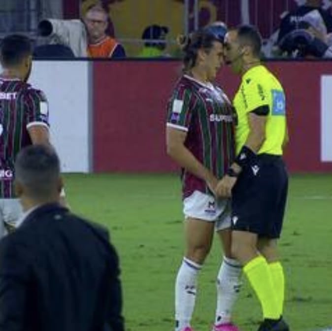 1788706014_471_Em-nota-Fluminense-critica-arbitragem-do-jogo-contra-o-Vasco Em nota, Fluminense critica arbitragem do jogo contra o Vasco