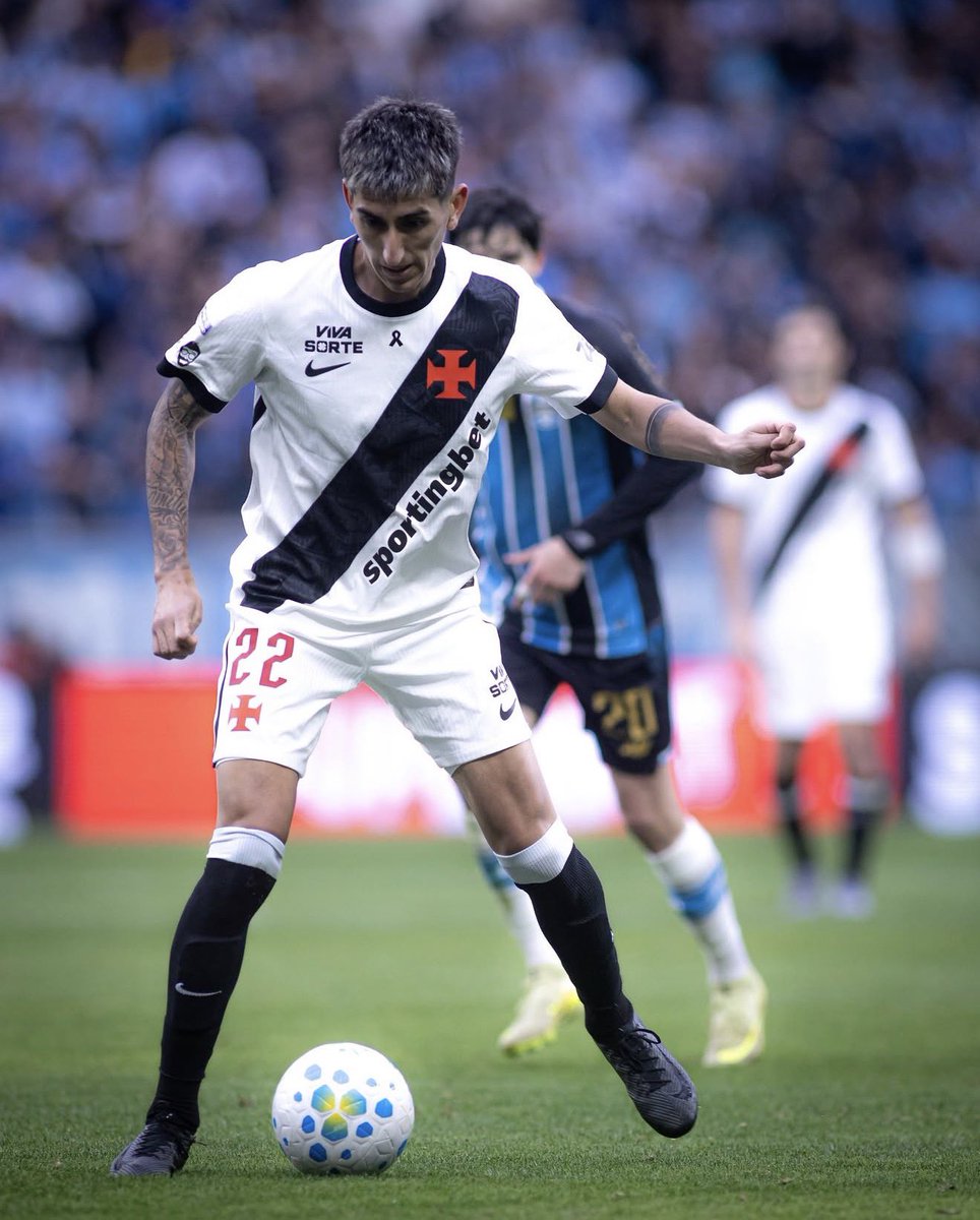 Sem-Cuesta-Saldivia-deve-ser-o-titular-do-Vasco-neste Sem Cuesta, Saldivia deve ser o titular do Vasco neste sábado contra o Coritiba