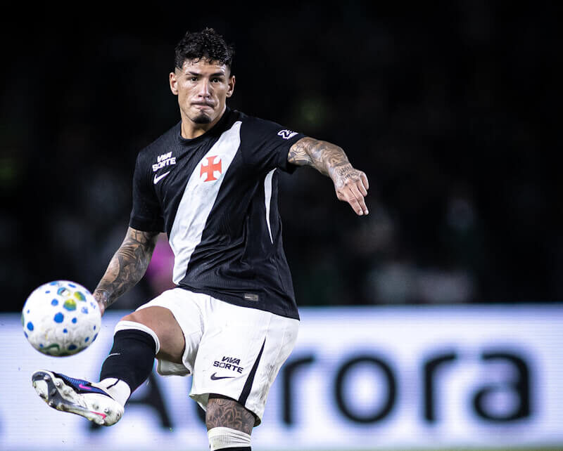 Comissão de Arbitragem fornece diretrizes após lance envolvendo Saldivia
