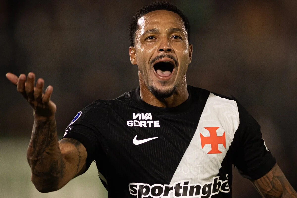 David comemora atuação do Vasco contra o Botafogo