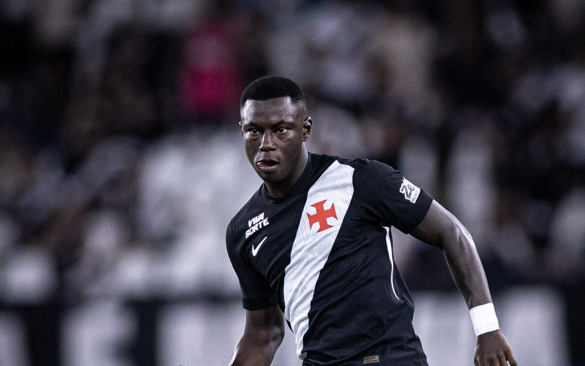 Marino deve ganhar chance no time titular contra o Boca Juniors