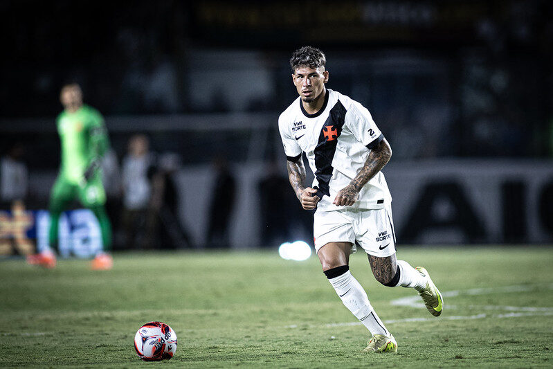 Números de Saldivia contra o Remo chama atenção na web