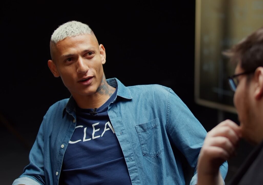 Richarlison celebra vitória do Vasco sobre o Boca; vídeo