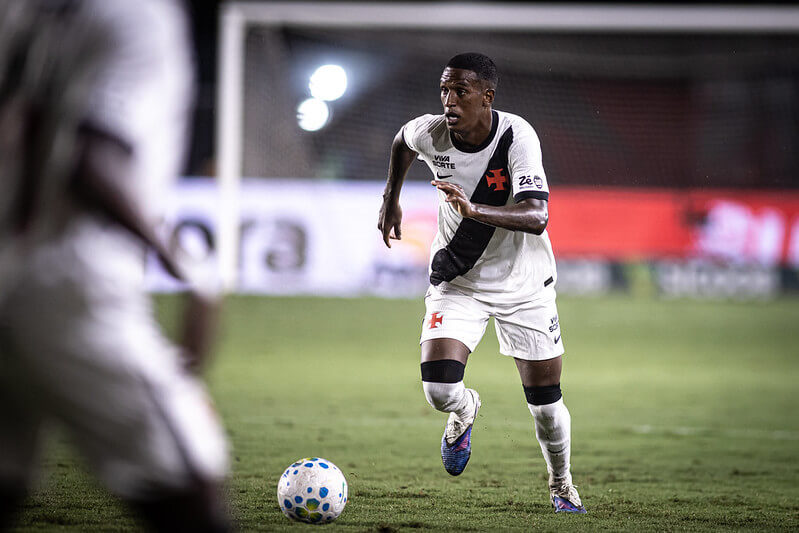 Robert Renan: 'Aqui (no Vasco) virou minha segunda casa'