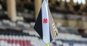 Vasco segue na 13ª colocação após os jogos desta 4ª-feira do Brasileiro